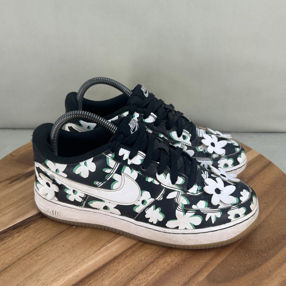 Nike Air Force 1 Low LV8 2 GS Daisy Black White Green DZ2663-001 Kids Size 6Y